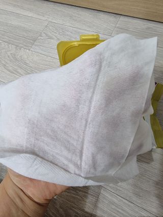 킨도 아기 물티슈 골드 일반형 — 5점을 준 리뷰어가 2021년 4월 올린 사용 사진