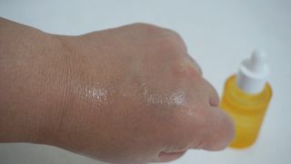 체르엠 스템앤셀 비타민 브라이트닝 에센스 30ml 1개 — 4.5점을 준 리뷰어가 2021년 9월 올린 사용 사진