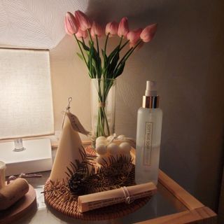 멈칫 X 최준 헤어 앤 바디미스트 소프트블루솝, 마젠타레이디 2종 — 5점을 준 리뷰어가 2021년 8월 올린 사용 사진