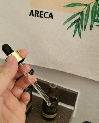 오투에니원 갈락토미세스 비타민 C 더블 브라이트닝 세럼 50ml — 4.5점을 준 리뷰어가 2023년 2월 올린 사용 사진