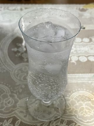 몽베스트 Montbest with Sparkling water Plain 20병 — 3.5점을 준 리뷰어가 2023년 2월 올린 사용 사진