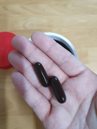 Swisse 스위스 고함량 프로폴리스 2,000mg 210정 — 4점을 준 리뷰어가 2021년 2월 올린 사용 사진