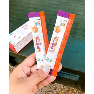 베거스코리아 [콜리케어] 키즈 홍삼콜리 딸기맛 14포 — 5점을 준 리뷰어가 2021년 5월 올린 사용 사진