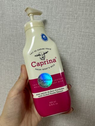 카프리나 산양밀크 모이스춰라이징 바디로션 350ml(오리지널향) — 5점을 준 리뷰어가 2023년 4월 올린 사용 사진
