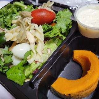 참살이도시락 작심삼일 샐러드도시락 3개 맛보기 새벽배송 또는 택배배송 — 4점을 준 리뷰어가 2021년 7월 올린 사용 사진