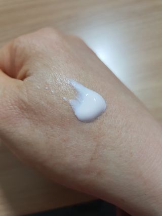 보타니티 촉촉수분자차 아쿠아핏 선 에센스 50ml + 보송톤업자차 징크 선 로션 50ml SPF50+ PA++++ (4/25) — 5점을 준 리뷰어가 2022년 4월 올린 사용 사진
