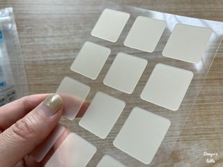 [큐어반H 커팅] 간편하게 떼서 쓰는 자외선차단 습윤밴드 (1팩/30매입) — 5점을 준 리뷰어가 2022년 11월 올린 사용 사진