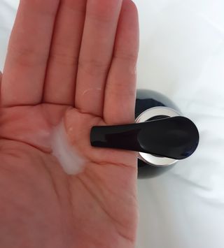주식회사 에이징 하이드로컴플렉스 미네랄 샴푸 — 5점을 준 리뷰어가 2022년 12월 올린 사용 사진