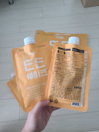 [덜다] 든든 식물성 단백질 쉐이크 40g X 7입 (곡물/딸기) — 5점을 준 리뷰어가 2023년 8월 올린 사용 사진