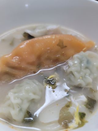 한만두 진한 해물맛 짬뽕만두 1kg — 5점을 준 리뷰어가 2021년 4월 올린 사용 사진