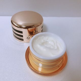 자민경 크레마카라콜 울트라 프로폴리스 하이드라 인텐스 크림 50ml — 5점을 준 리뷰어가 2021년 1월 올린 사용 사진
