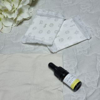 라라로즈데이 시즌2 천연 아로마오일 Y존 케어 속옷향수 이너퍼퓸 5ml  여성의 자존감을 UP시키자 — 5점을 준 리뷰어가 2021년 8월 올린 사용 사진