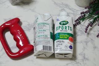 셀렉스스포츠 셀렉스 스포츠 웨이 프로틴 복숭아_ 330ml x 12팩 — 5점을 준 리뷰어가 2021년 4월 올린 사용 사진