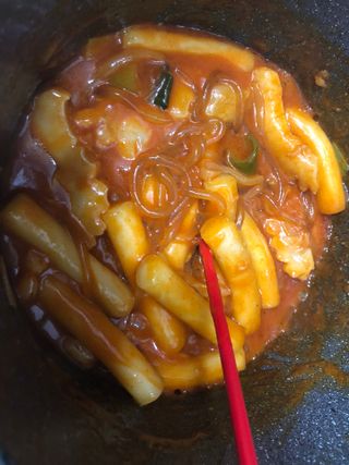 한성기업 무볼레 닭떡볶이+해물떡볶이 2종 세트 — 3점을 준 리뷰어가 2021년 9월 올린 사용 사진