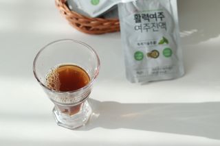 참유원 특허제조 활력 여주진액 여주즙 50포 — 5점을 준 리뷰어가 2022년 1월 올린 사용 사진