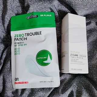 닥터플리너스 제트 큐어 크림 30ml + 제로 트러블 패치 9EA — 4.5점을 준 리뷰어가 2022년 5월 올린 사용 사진
