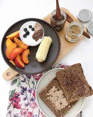 진테이블 발.견 스프레드  오리지널믹스 90g + 카카오스윗믹스 90g 2종 세트 — 4점을 준 리뷰어가 2022년 7월 올린 사용 사진