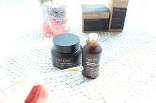 마리엔메이  이데베논 블랙베리 보습 크림 + 세럼 — 5점을 준 리뷰어가 2021년 10월 올린 사용 사진