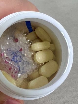프리마인 평생 써야하는 관절의 건강을 위한 완벽설계 솔루션 관절n마디케어 플러스 120정 — 5점을 준 리뷰어가 2022년 8월 올린 사용 사진