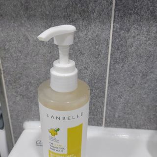 랑벨 내츄럴 딥 포어 클렌저 210ml (저자극 약산성 천연 클렌징 젤) — 4점을 준 리뷰어가 2022년 4월 올린 사용 사진