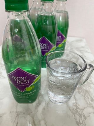 몽베스트 Montbest with Sparkling water Lime20병 — 5점을 준 리뷰어가 2022년 7월 올린 사용 사진