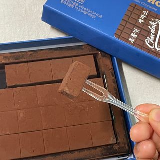 연말/새해선물 요즘 트렌드 오트밀크 생초콜릿 호불호 없는 카카올라 Bast 밀크생초콜릿 — 5점을 준 리뷰어가 2021년 10월 올린 사용 사진
