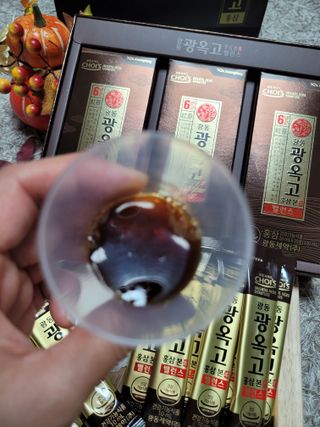 [광동제약] 광옥고 홍삼 본 밸런스 1박스 30포 — 5점을 준 리뷰어가 2021년 9월 올린 사용 사진