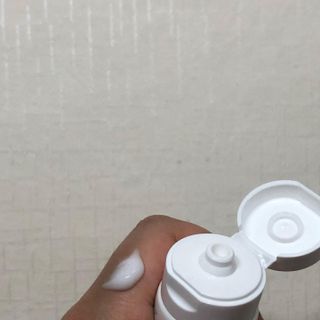 피지오겔 레드수딩 시카밸런스 크림 50ml — 4.5점을 준 리뷰어가 2022년 4월 올린 사용 사진