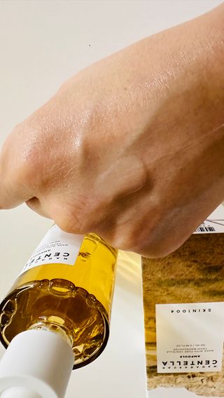 [스킨1004] 마다가스카르 센텔라 앰플 100ml — 5점을 준 리뷰어가 2024년 5월 올린 사용 사진