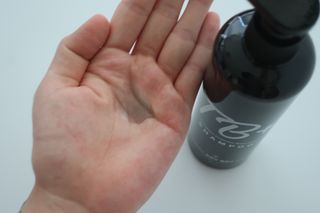 타미모아 토탄수 플러스 탈모증상완화 기능성 샴푸 — 5점을 준 리뷰어가 2021년 6월 올린 사용 사진