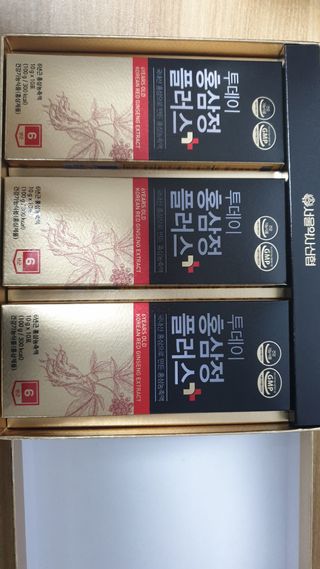 서울약사신협_투데이홍삼정플러스스틱_10g x 30포 — 4점을 준 리뷰어가 2021년 5월 올린 사용 사진