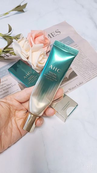 [NEW 탄력유턴 아이크림] AHC 유스 래스팅 리얼 아이크림 포 페이스 — 5점을 준 리뷰어가 2021년 3월 올린 사용 사진