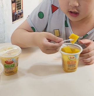 돌 MF[Dole] 파인애플컵/망고컵/복숭아컵 198g 6입X1박스 (맛 1가지 랜덤 발송) — 5점을 준 리뷰어가 2023년 6월 올린 사용 사진