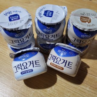매일바이오 그릭요거트 오리지널 플레인 4개, 로스터리 커피믹스 4개 — 5점을 준 리뷰어가 2021년 12월 올린 사용 사진