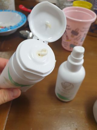 mom e 맘이 내추럴 베이비 케어 크림+바디오일 — 5점을 준 리뷰어가 2021년 1월 올린 사용 사진