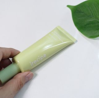 아이레시피 마일드시카 브라이트닝 업 선스크린 SPF50+ PA++++ — 5점을 준 리뷰어가 2023년 6월 올린 사용 사진