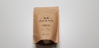 소담스퀘어 상암 최준영 커피 초코 블렌드(홀빈/드립분쇄 택 1) — 5점을 준 리뷰어가 2022년 11월 올린 사용 사진