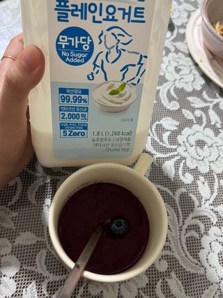 프리_[덴마크] 진하고 더 고소한 플레인 요거트 1.8L — 5점을 준 리뷰어가 2025년 5월 올린 사용 사진
