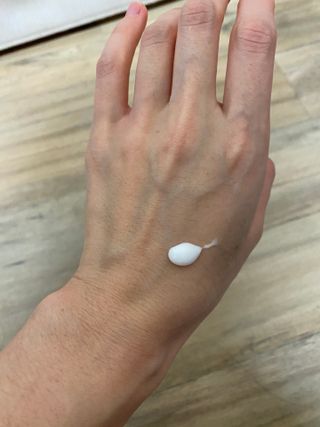 조아산코스메틱 승비 에센스 프리아포 오리엔탈 허브 크림 + 승비 에센스 프리아포 오리엔탈 허브 스킨 SET — 5점을 준 리뷰어가 2021년 11월 올린 사용 사진