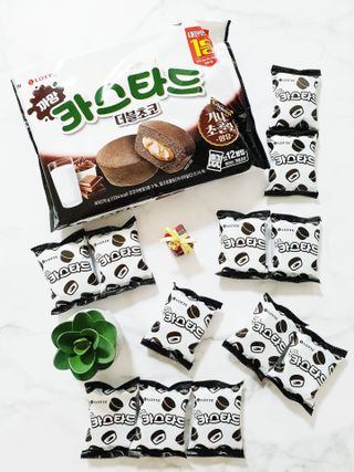 롯데제과 까망카스타드 더블초코 — 5점을 준 리뷰어가 2021년 5월 올린 사용 사진