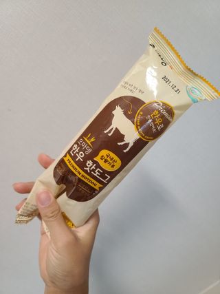 오마뎅 한우핫도그 — 5점을 준 리뷰어가 2021년 7월 올린 사용 사진