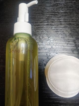스킨큐어 산다화 순한 클렌징 동백 오일 200ml — 5점을 준 리뷰어가 2023년 3월 올린 사용 사진