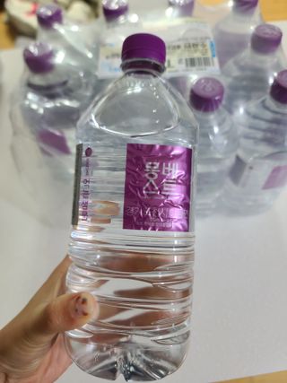 몽베스트 MONTBEST 1L 12입 — 5점을 준 리뷰어가 2022년 2월 올린 사용 사진
