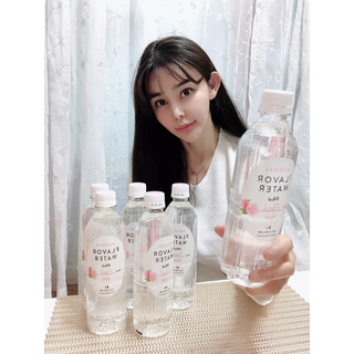 아쿠아스 플레이버워터 ★[아쿠아스] 제로칼로리 플레이버워터 복숭아/청포도 1BOX 20개입 — 5점을 준 리뷰어가 2021년 4월 올린 사용 사진