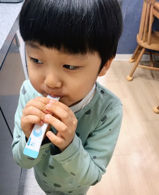 [이뮤니티플러스]우리아이 면역오키, 건강오키 _ 키즈오키 더진한꿀배도라지청 10포 1box — 4점을 준 리뷰어가 2022년 2월 올린 사용 사진