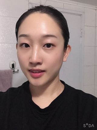 이지듀 DW-EGF 크림 다이브좀_콜라겐이 쏙쏙, 탄력피부로 다이빙 — 5점을 준 리뷰어가 2021년 2월 올린 사용 사진