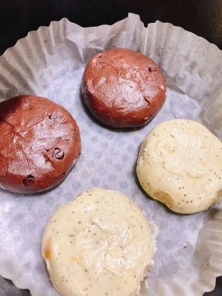 서브큐 스콘 냉동생지 3종 (크랜베리 스콘, 얼그레이 스콘, 초코헤이즐넛 스콘) — 2.5점을 준 리뷰어가 2023년 5월 올린 사용 사진