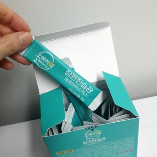 [유산균] 오마이락 장편한습관 프로바이오틱스 30P — 4점을 준 리뷰어가 2022년 12월 올린 사용 사진