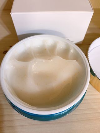 비엠비코 퀸79 노블 골드 아쿠아 크림 — 4.5점을 준 리뷰어가 2021년 1월 올린 사용 사진
