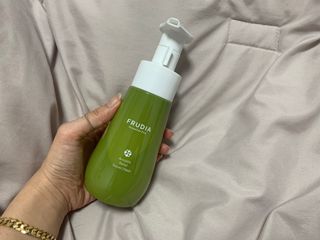 [후르디아] 아보카도 약산성 비건 여성 청결제 — 5점을 준 리뷰어가 2021년 7월 올린 사용 사진